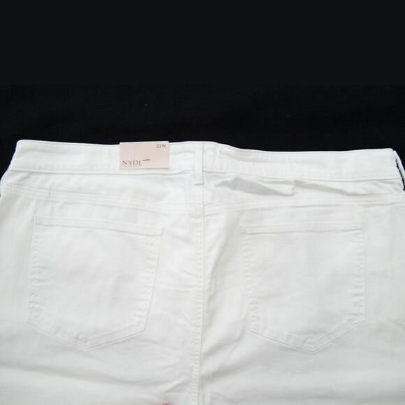 NYDJ Briella Roll Cuff Short In Optic White Plus Size 22 - Picture 7 of 9